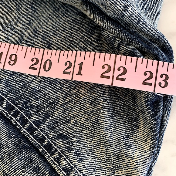 Vintage unisex acid wash jean jacket size S/M - Picture 10 of 11